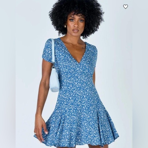 Princess Polly Dresses & Skirts - Princess Polly Blue Floral Mini Dress Size 6